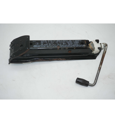 Mercedes-Benz Mercedes W211 E-Klasse E320 Wagenheber  A2115830215  -13359- Innenabdeckungen, Zierleisten & Dekors