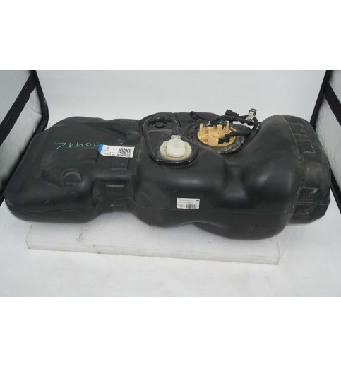 Mercedes Mercedes Sprinter W910 Dieseltank mit Pumpe A9104700400 9104701800 -13412- Kraftstoffpumpen & Tankgeber