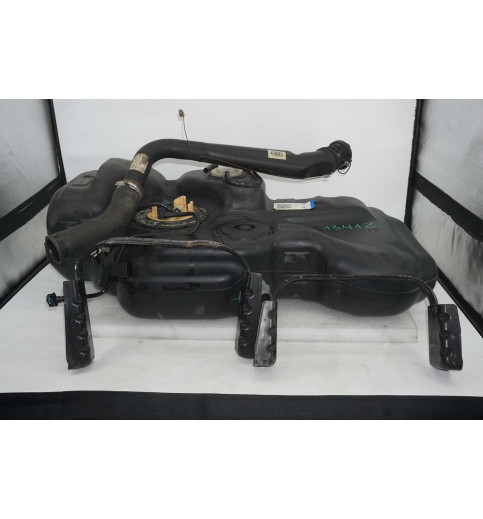 Mercedes Mercedes Sprinter W910 Dieseltank mit Pumpe A9104700400 9104701800 -13412- Kraftstoffpumpen & Tankgeber
