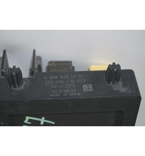 Mercedes-Benz Mercedes Sprinter W906 Sicherungskasten A9065454701 -13447- ECUs & Steuergeräte