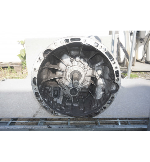Mercedes-Benz Mercedes Sprinter W906 Getriebe A651 2.2L   711680  A9062602002 -13815- Schaltgetriebe