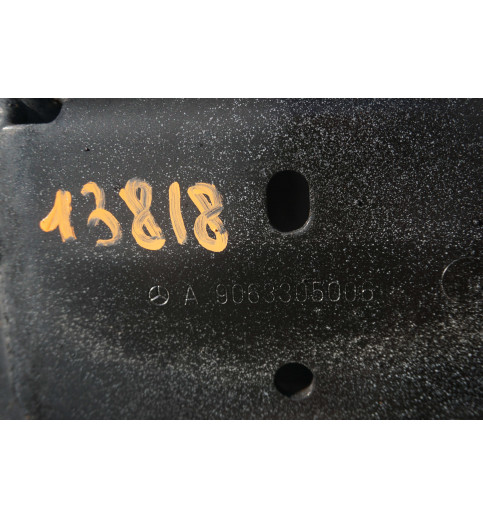 Mercedes-Benz Sprinter Sprinter W906 Vorderachse Hilfsrahmenträger Motorhalterung A9063305006 -13818,1- Motorhalter