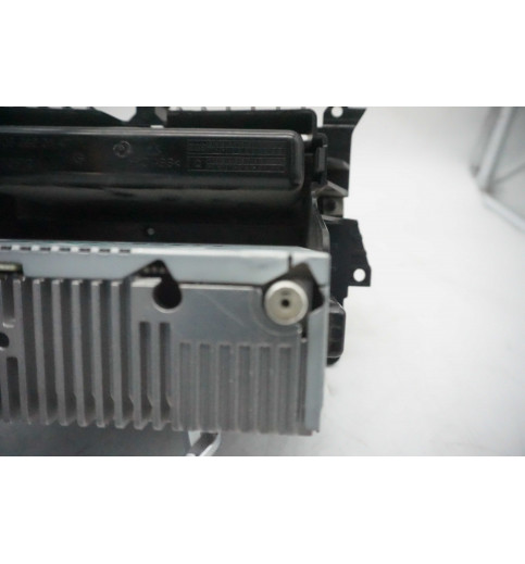 Mercedes-Benz Mercedes Vito W639 Radio A6396891031 -13850 Autoradios