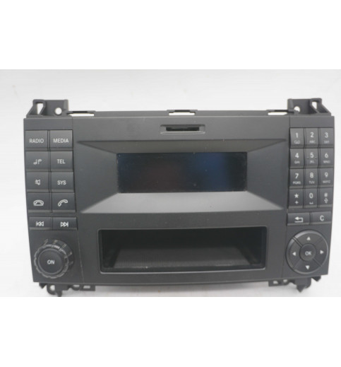 Mercedes-Benz Mercedes Vito W447 Radio A4479002305 -13870- Autoradios