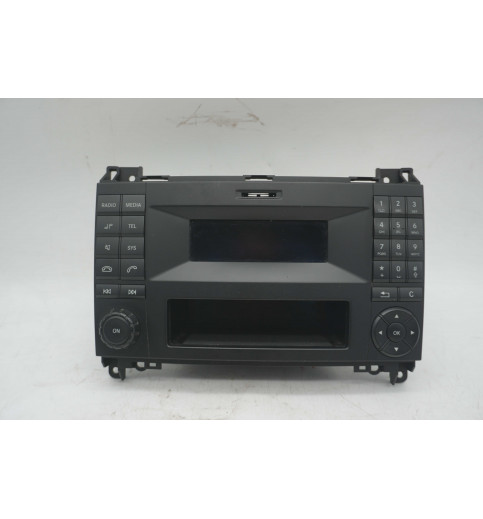 Mercedes-Benz Mercedes Vito W447 Radio A4479002305 -13870- Autoradios
