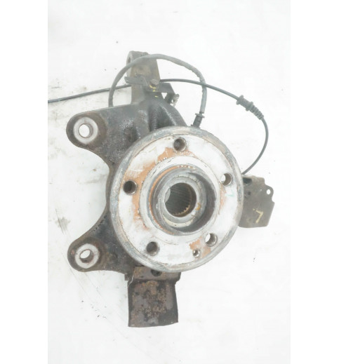 Mercedes-Benz Mercedes Vito W447 Achsschenkel Radnabe Vorne Links A4473320201   -13899- Achsschenkel