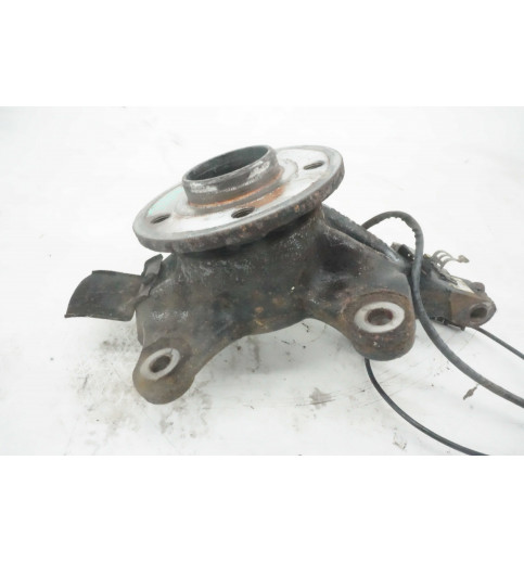 Mercedes-Benz Mercedes Vito W447 Achsschenkel Radnabe Vorne Rechts A4473320301   -13900- Achsschenkel