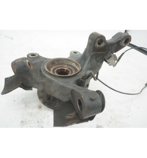 Mercedes-Benz Mercedes Vito W447 Achsschenkel Radnabe Vorne Rechts A4473320301   -13900- Achsschenkel