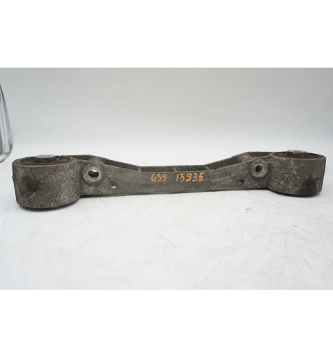 Mercedes-Benz Mercedes Vito W639 Halter Differentialgehäuse  A6393530347 -13935- Weitere Differentialteile