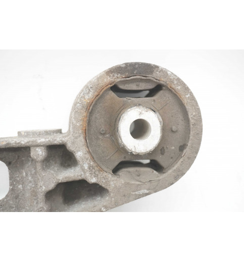 Mercedes-Benz Mercedes Vito W639 Halter Differentialgehäuse  A6393530347 -13935- Weitere Differentialteile