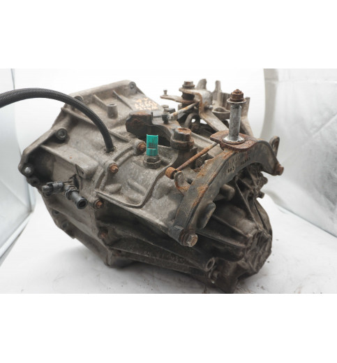 Mercedes-Benz Mercedes Vito W447 Getriebe 1.6L CM PF6 A4472600400 320102570R -13937- Schaltgetriebe