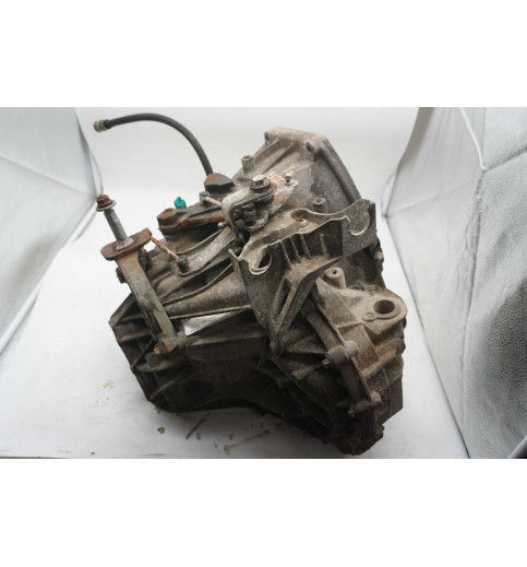 Mercedes-Benz Mercedes Vito W447 Getriebe 1.6L CM PF6 A4472600400 320102570R -13937- Schaltgetriebe