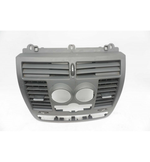 Mercedes-Benz Mercedes Vito W639 Luftdüse Mitte Armaturenbret A6396800007 -13975- Armaturenbretter