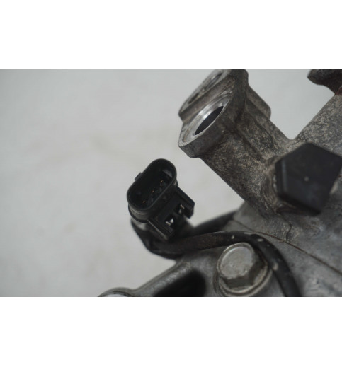 Mercedes-Benz Mercedes Vito W447 Klimakompressor 2.0L  A0008304500 -13995- Klimakompressoren & Kupplungen