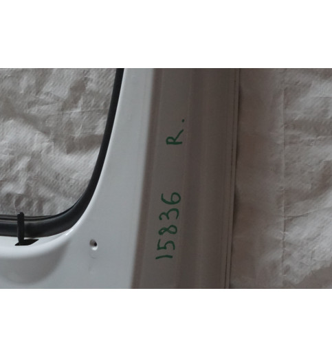 Mercedes-Benz Sprinter W906 VW Crafter Tür vorne  rechts Weiß 
