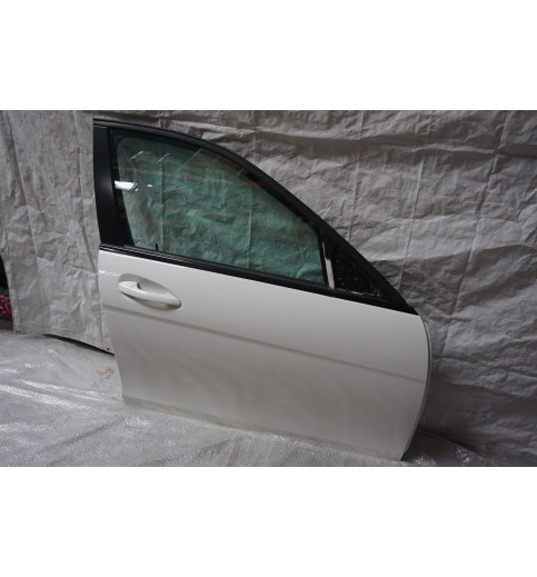 Mercedes C-Klasse W204 Tür vorne rechts Beifahrertür Polarweiß 149 2007-2014