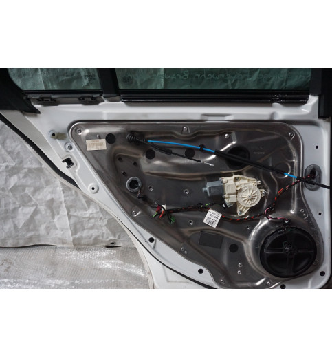 Mercedes C-Klasse W204 Tür hinten links Polarweiß 149 2007-2014