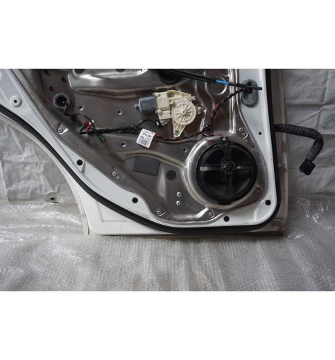 Mercedes C-Klasse W204 Tür hinten links Polarweiß 149 2007-2014