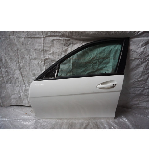 Mercedes C-Klasse W204 Tür vorne links Fahrertür Polarweiß 149 2007-2014