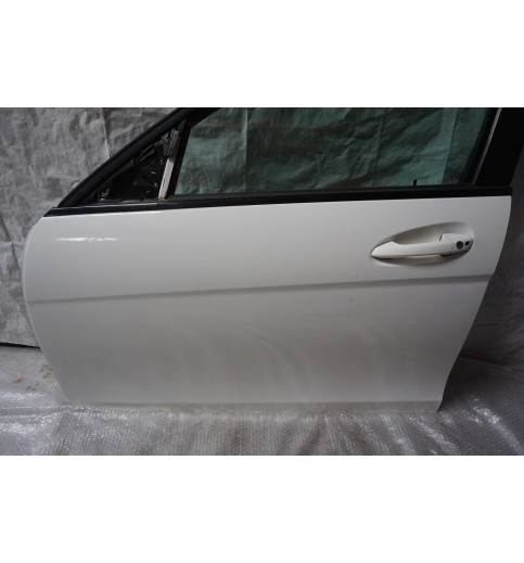 Mercedes C-Klasse W204 Tür vorne links Fahrertür Polarweiß 149 2007-2014