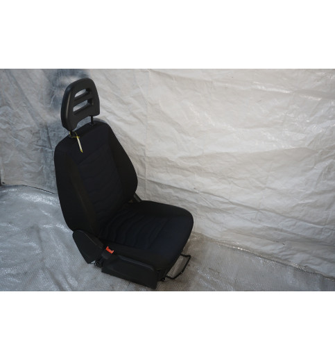 Iveco Daily VI 2014-20 Sitz Fahrersitz Vorne Links ISRI  PWB6869 821700030179