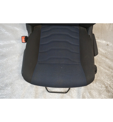 Iveco Daily VI 2014-20 Sitz Fahrersitz Vorne Links ISRI  PWB6869 821700030179