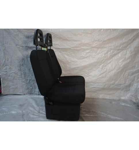 Iveco Daily VI 2er Beifahrersitzbank  Isri vorne rechts 5802093168
