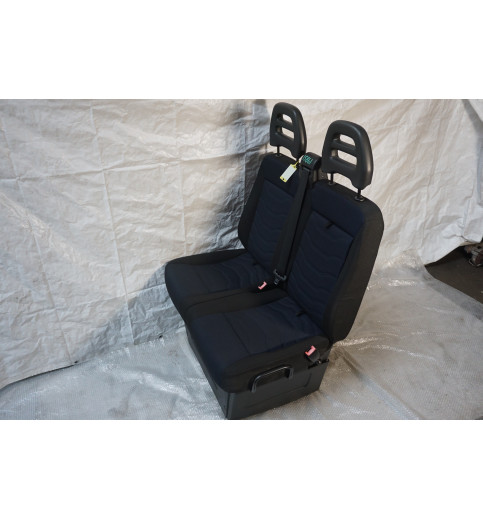 Iveco Daily VI 2er Beifahrersitzbank  Isri vorne rechts 5802093168