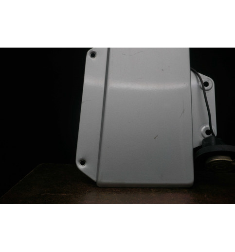 Mercedes-Benz Sprinter W901,W902,W903,W904,W905 Tankdeckel Tankklappe Silber  -14072- Tankdeckel