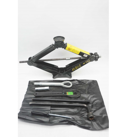  Mercedes V-Klasse W639 W447 Reserveradheber & Werkzeugs A6395800218  -14202-