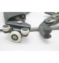  Mercedes W447 Schiebetür Rollenführung rechts unten A4477600747  -14204-