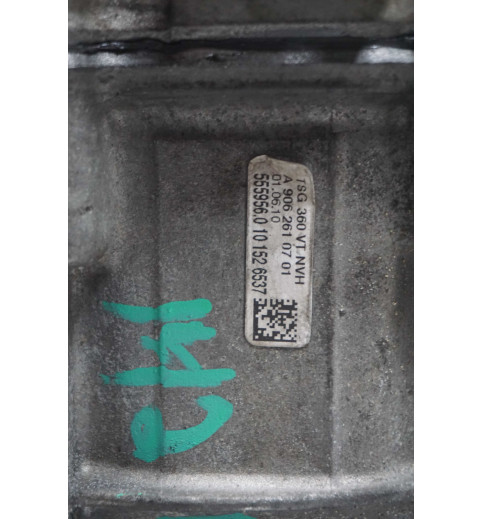 Mercedes-Benz Mercedes Sprinter W906 Getriebe  711680 A9062605200  -14219- Schaltgetriebe