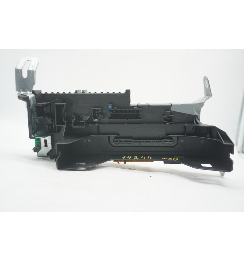 Mercedes-Benz Mercedes W212 E-Klasse Steuergerät Sicherungskasten 016706581 -14244- ECUs & Steuergeräte