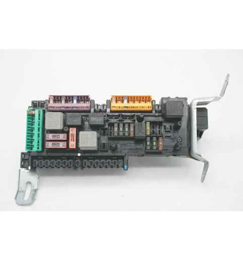 Mercedes-Benz Mercedes W212 E-Klasse Steuergerät Sicherungskasten 016706581 -14244- ECUs & Steuergeräte