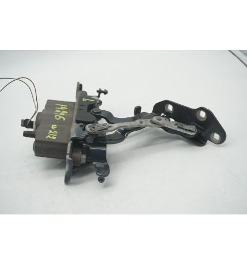 Mercedes-Benz Mercedes W212 E-Klasse  Motorhaubenscharnier vorne links A2129066201 -14246- Scharniere, Verschlüsse & weitere Motorhaubenteile