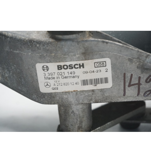 Mercedes-Benz Mercedes W212 E-Klasse Wischermotor Scheibenwischer Gestänge A2128201240 -14250- Weitere Scheibenwischerteile
