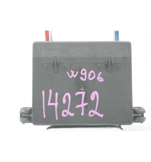 Mercedes-Benz Mercedes Sprinter W906  Türsteuergerät A9068204226 -14272- ECUs & Steuergeräte