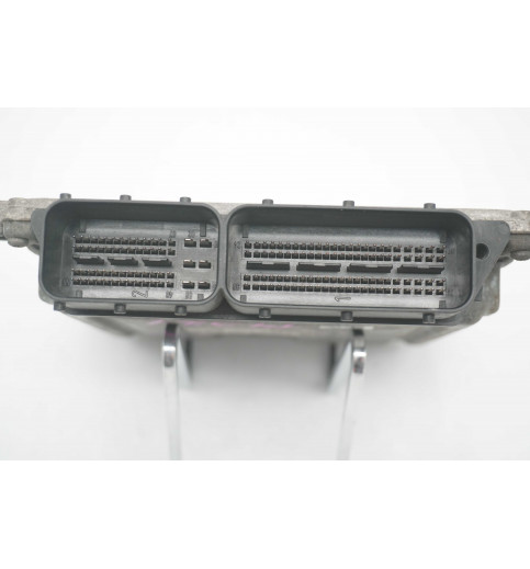 Mercedes-Benz Mercedes W906 Motorsteuergerät  A6461506272  0281015052  -14321- ECUs & Steuergeräte