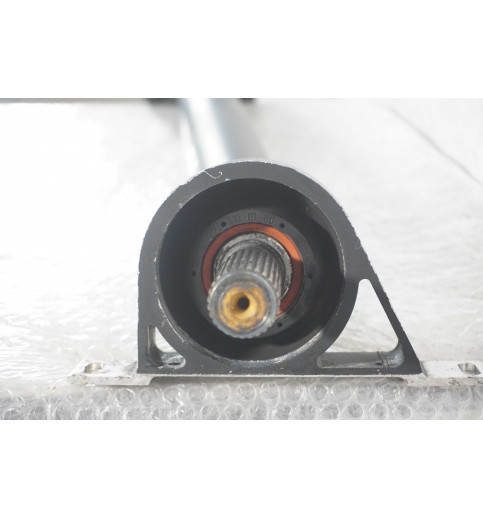 Mercedes-Benz Mercedes  W204  Kardanwelle Gelenkwelle Teilstück  A2044104381 -14372- Sonstige