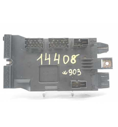 Mercedes-Benz Mercedes Sprinter W901 W905  Sicherungskasten A9015400350 -14408- ECUs & Steuergeräte