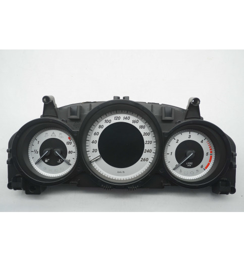 Mercedes-Benz Mercedes W204 C-Klasse Tacho Kombiinstrument A2049004609 -14444- Kombiinstrumente