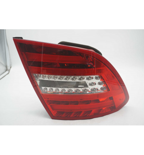 Mercedes-Benz Mercedes W204 Rücklicht Facelift LED links Kombi A2048204664 -14453- ECUs & Steuergeräte