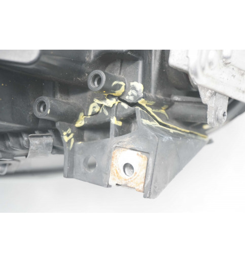 Mercedes-Benz Mercedes W204 Frontscheinwerfer Bi-Xenon Links Def Halterung A2048204339 -14457- Frontscheinwerfer