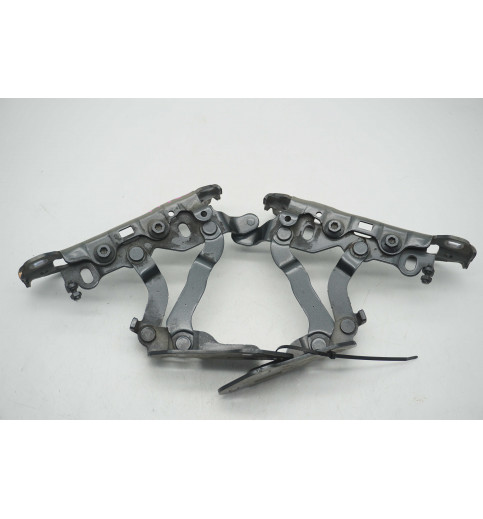 Mercedes-Benz Mercedes W204 C-Klasse Motorhaubescharniere L+R A2048800828 A2048800728  -14465- Scharniere, Verschlüsse & weitere Motorhaubenteile