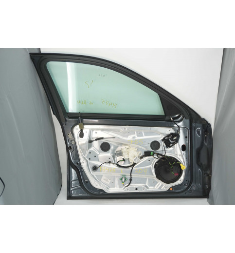 Mercedes-Benz Mercedes W204 Tür Vorne Links  Farbe-755  -14475- Türen & Türenbleche