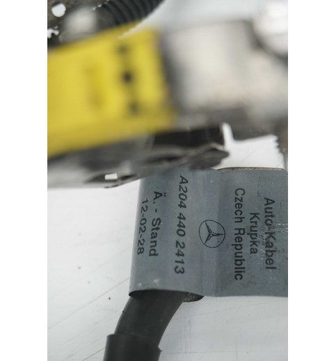 Mercedes-Benz Mercedes W204 Pluskabel Batterie A2044402413  -14477- Kabel, Kabelbäume & Steckverbinder
