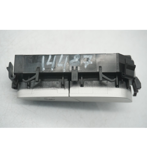 Mercedes-Benz Mercedes W447 Schalter für Sitzheizung  A2059053520 -14487- Schalter, Kontrollelemente & Zündschlösser