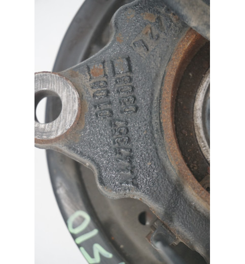 Mercedes-Benz Mercedes Vito W447 Achsschenkel Radnabe Hinten Rechts A4473570106   -14510- Achsschenkel