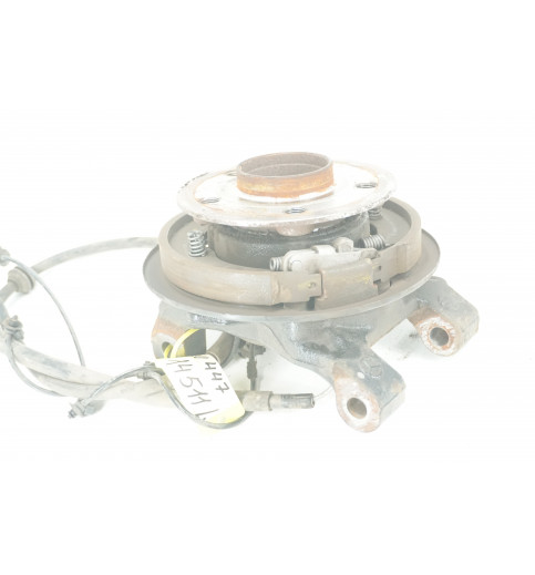 Mercedes-Benz Mercedes Vito W447 Achsschenkel Radnabe Hinten Links A4473570006   -14511- Achsschenkel