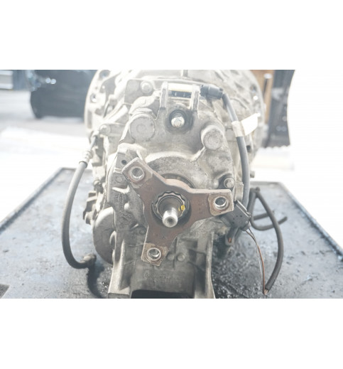 Mercedes-Benz Mercedes W204  C200 Getriebe A2122608000 711653 A2122610703 -14534- Schaltgetriebe